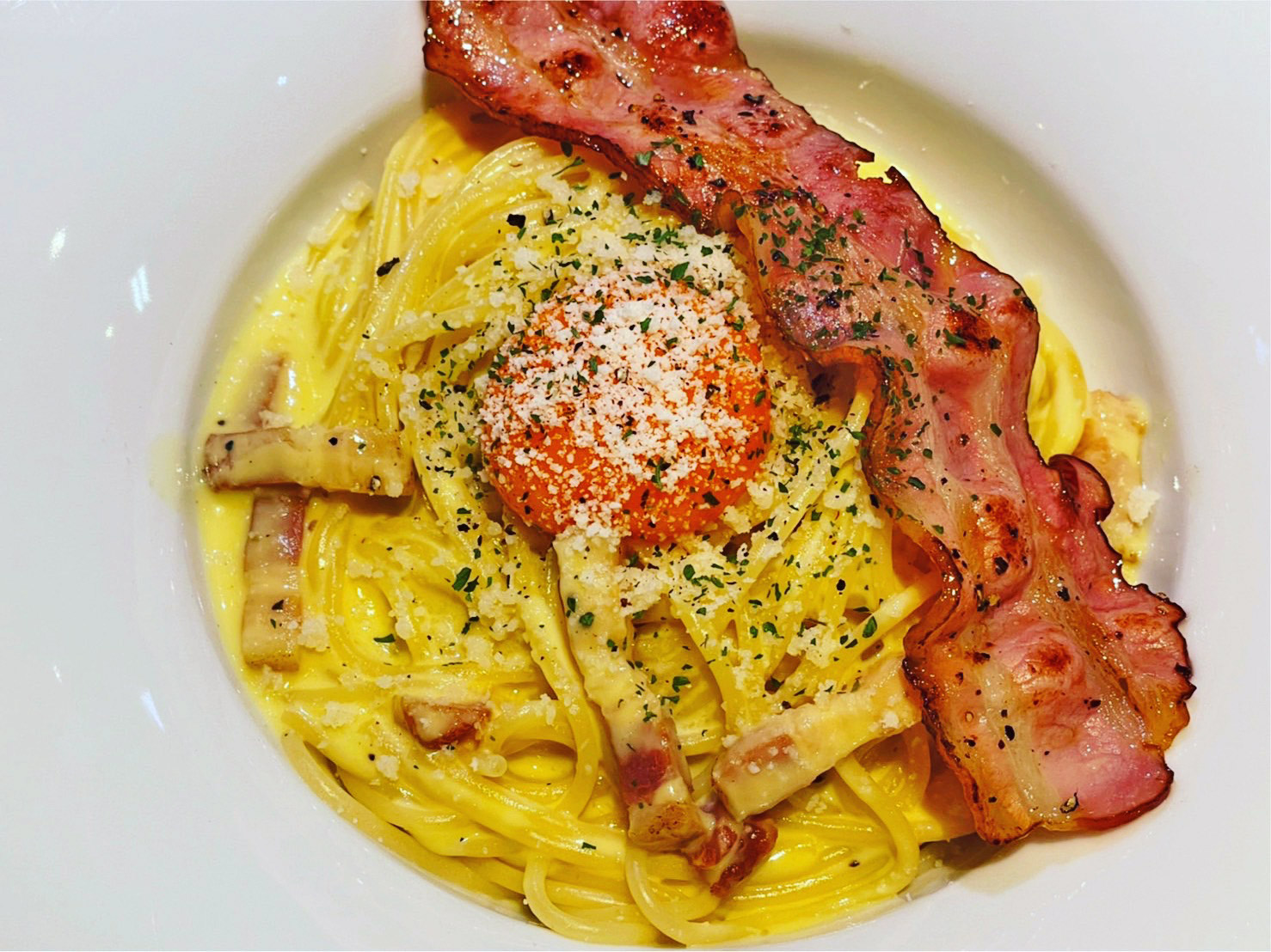 カルボナーラ 居酒屋Bar LOG お料理