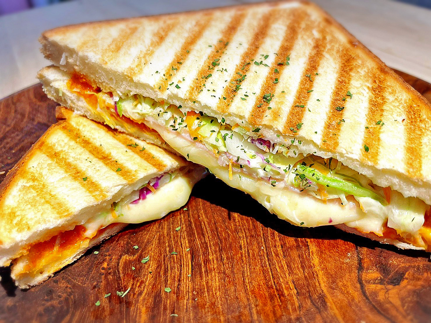 ハムチーズサンド 居酒屋Bar LOG お料理